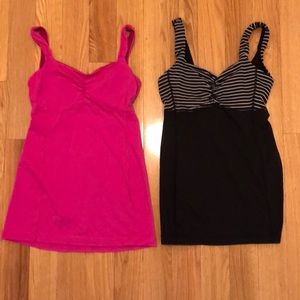 Set of 2 lulu lemon work out tanks size 6 (small)